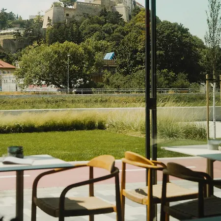 Promenada Exclusive Litra