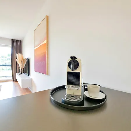 Apartment Promenada Exclusive Neutra